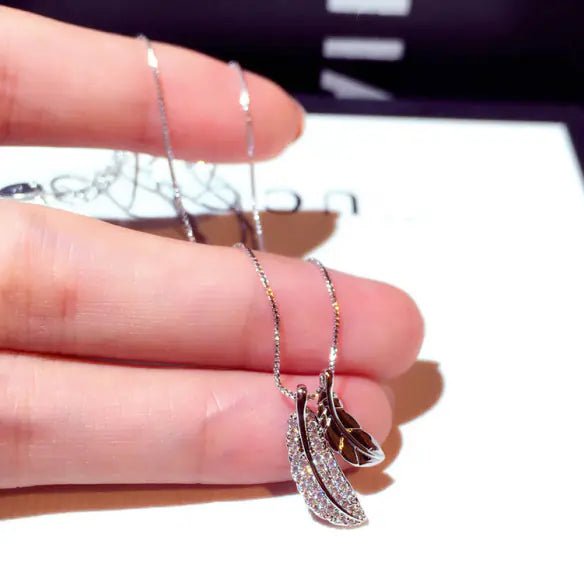 Fashionable Korean Style Leaf Pendant Choker Necklace - Fallon Gifts